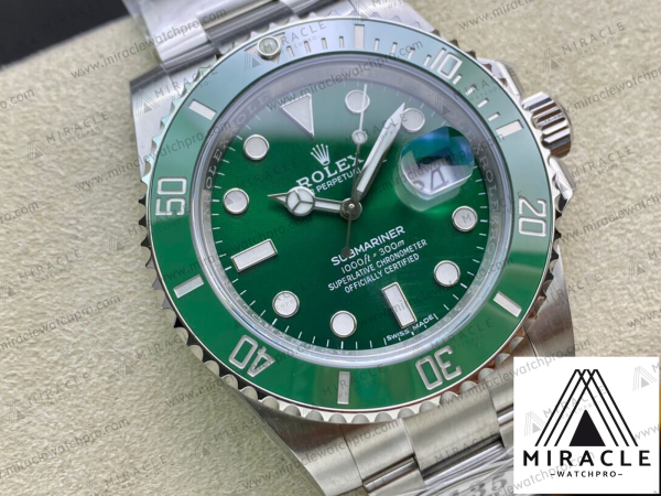 ROLEX-SUBMARINER-ref.116610LV-0002-Elite Clone-40mm-Replica Watch - Image 8