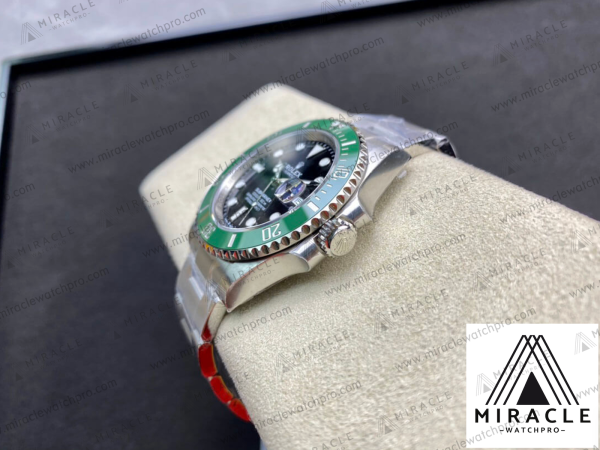ROLEX-SUBMARINER-ref.M126610LV-0002-Elite Clone-41mm-Replica Watch - Image 13