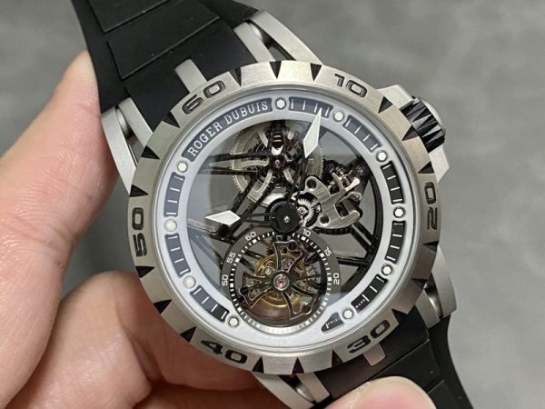 Roger Dubuis Excalibur Spider Tourbillon Volant Squelette RDDBEX0479 Best Replica 45mm - Image 2