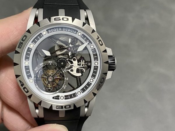 Roger Dubuis Excalibur Spider Tourbillon Volant Squelette RDDBEX0479 Best Replica 45mm - Image 4