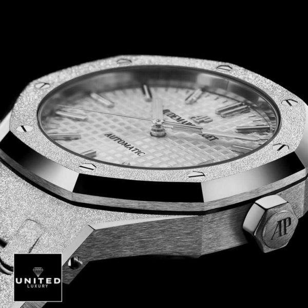 Audemars Piguet Iced Out Replica - Image 6