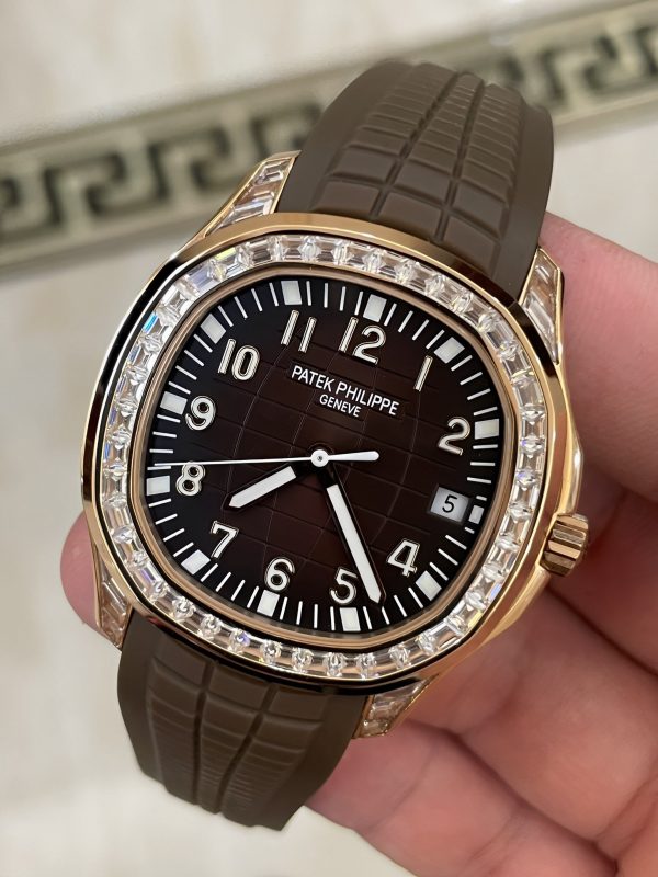 Patek Philippe Aquanaut 5167 300G 010 Black & Green & Brown 40mm(black) - Image 25