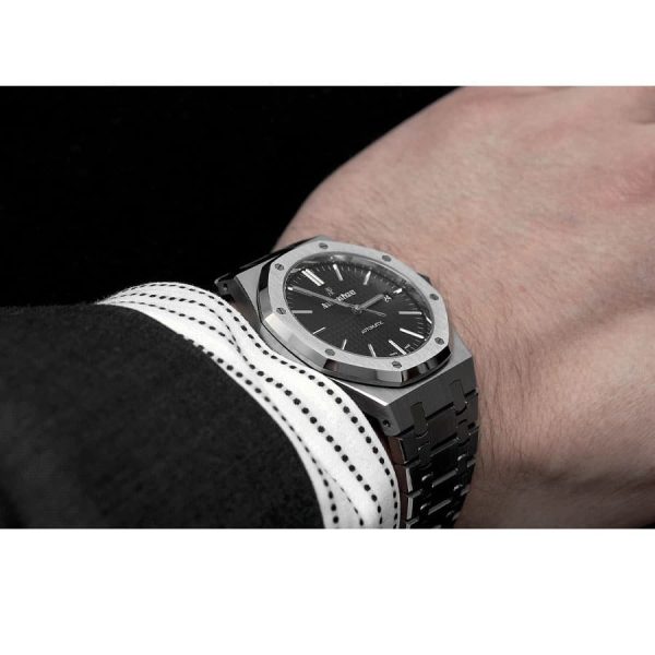 Audemars Piguet Royal Oak 15400ST.OO.1220ST.01 Replica - Image 5
