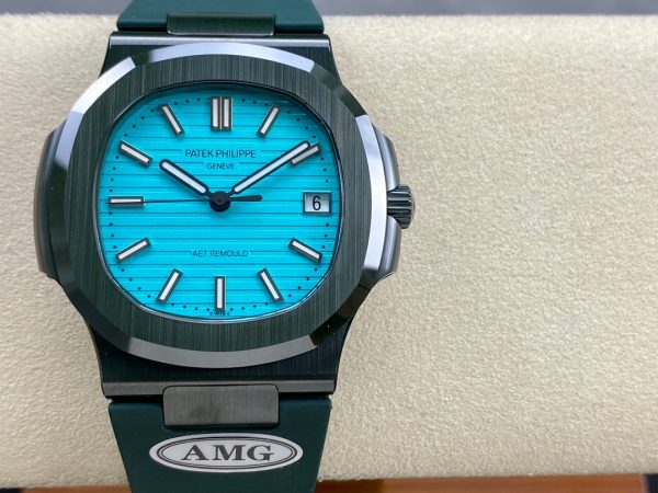 Patek Philippe Nautilus Blue Dial 5711 40MM Watch - Image 3