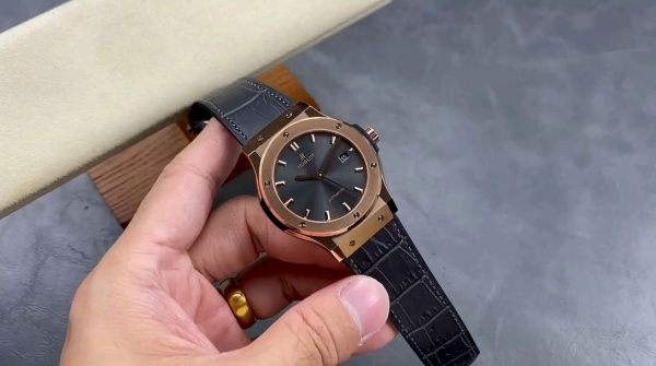 Hublot Classic Fusion 511.OX.7081.LR 45MM - Image 2