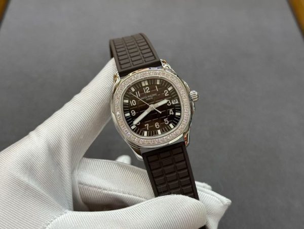 Replica Patek Philippe Aquanaut 5067A 023 Watch For Sale - Image 4