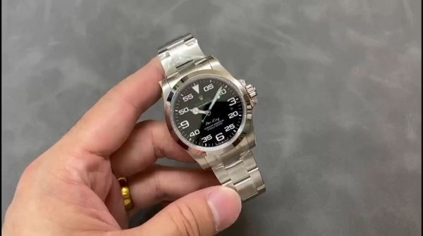 Rolex air-king 126900 0001 Oyster Stainless Steel 40mm Mens Replica Watch - Image 2
