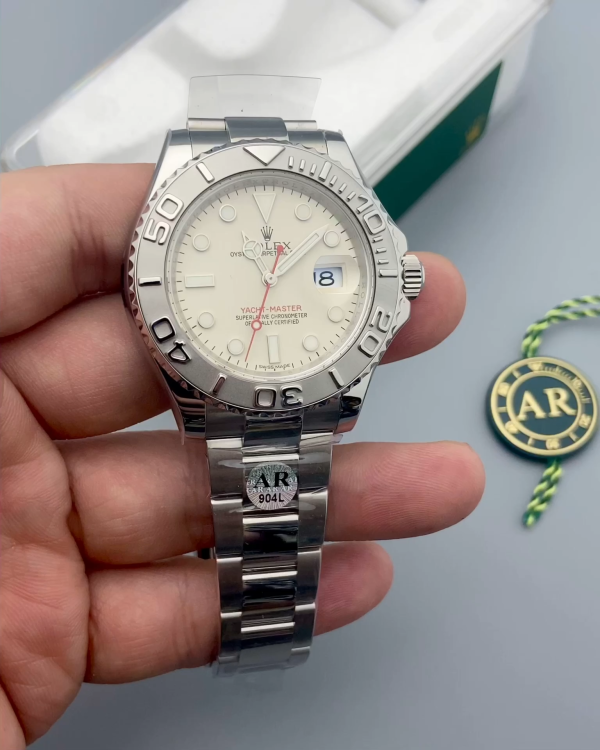 Rolex Yacht Master 16622 Silver Dial 40mm Mens Replica Ratch - Image 2