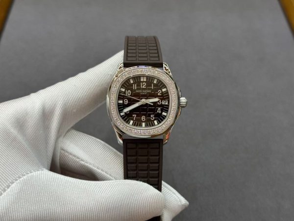 Replica Patek Philippe Aquanaut 5067A 023 Watch For Sale - Image 3