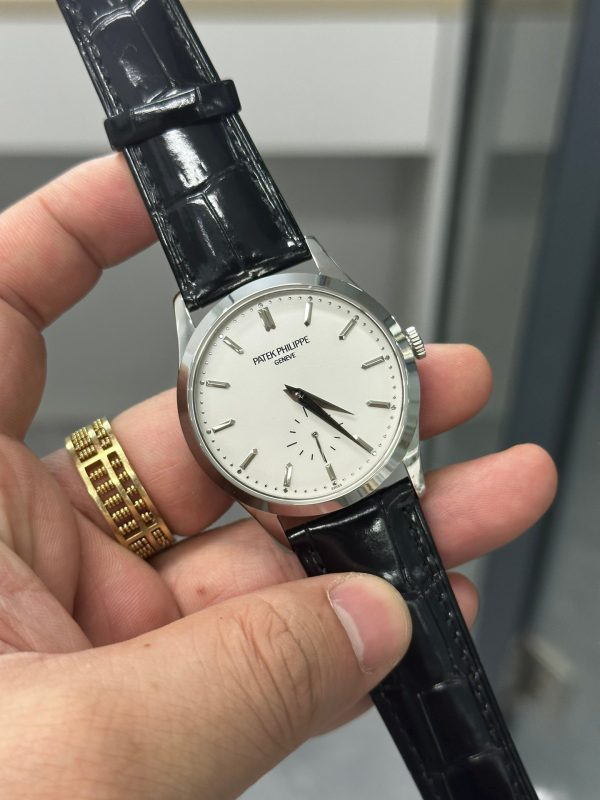 Patek Philippe Calatrava Silver Dial 18 kt White Gold 5196G 001(default) - Image 2