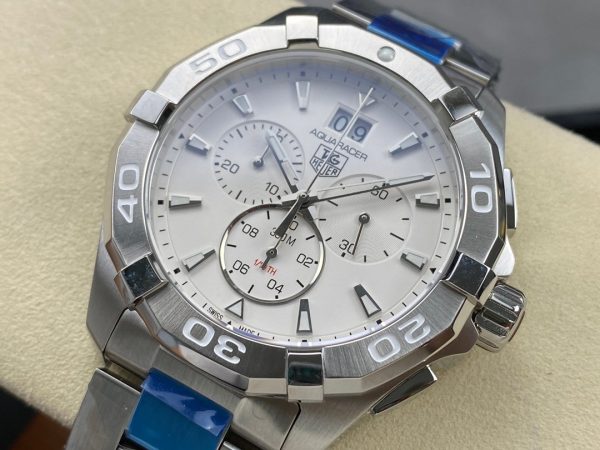 Tag Heuer Aquaracer Chronograph Quartz CAY1111.BA0927 43mm - Image 4