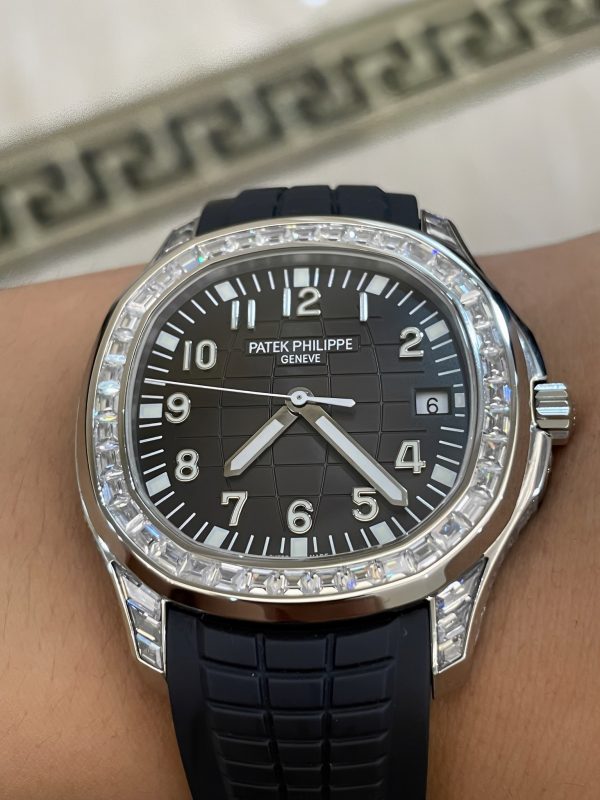 Patek Philippe Aquanaut 5167 300G 010 Black & Green & Brown 40mm(black) - Image 7