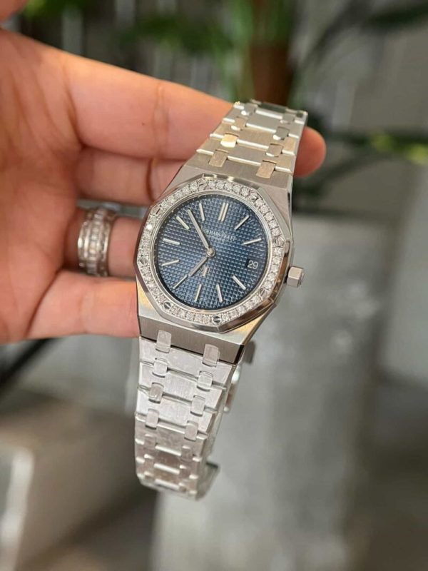 Audemars Piguet Royal Oak Jumbo 16202ST Blue Dial Custom Moissanite Bezel Best Replica ZF 39mm - Image 3